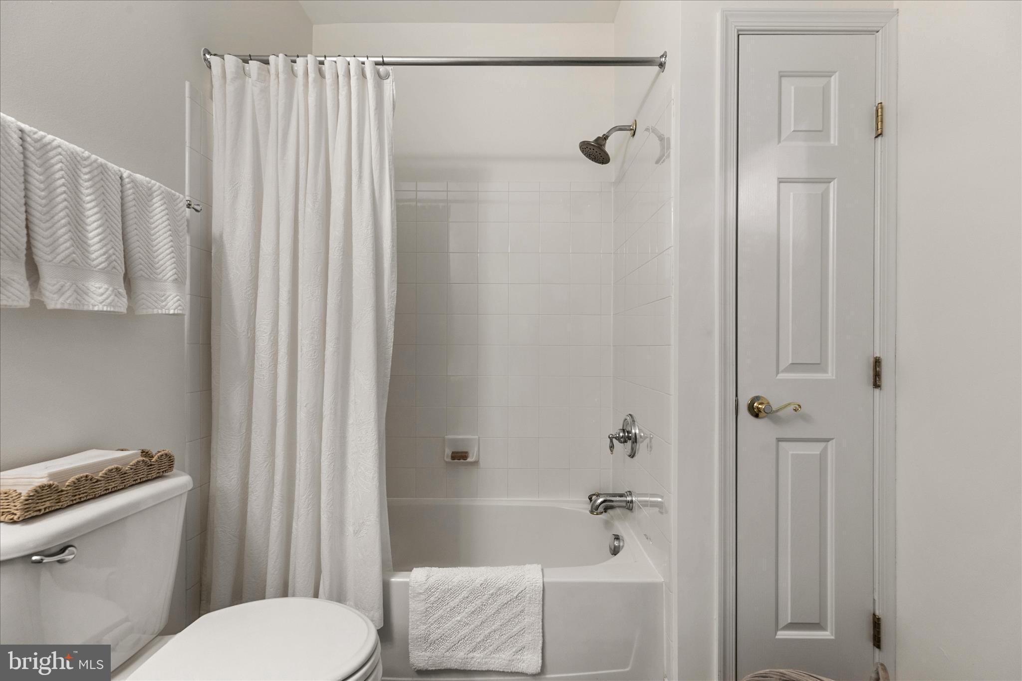 EDEN BROOK - Residential