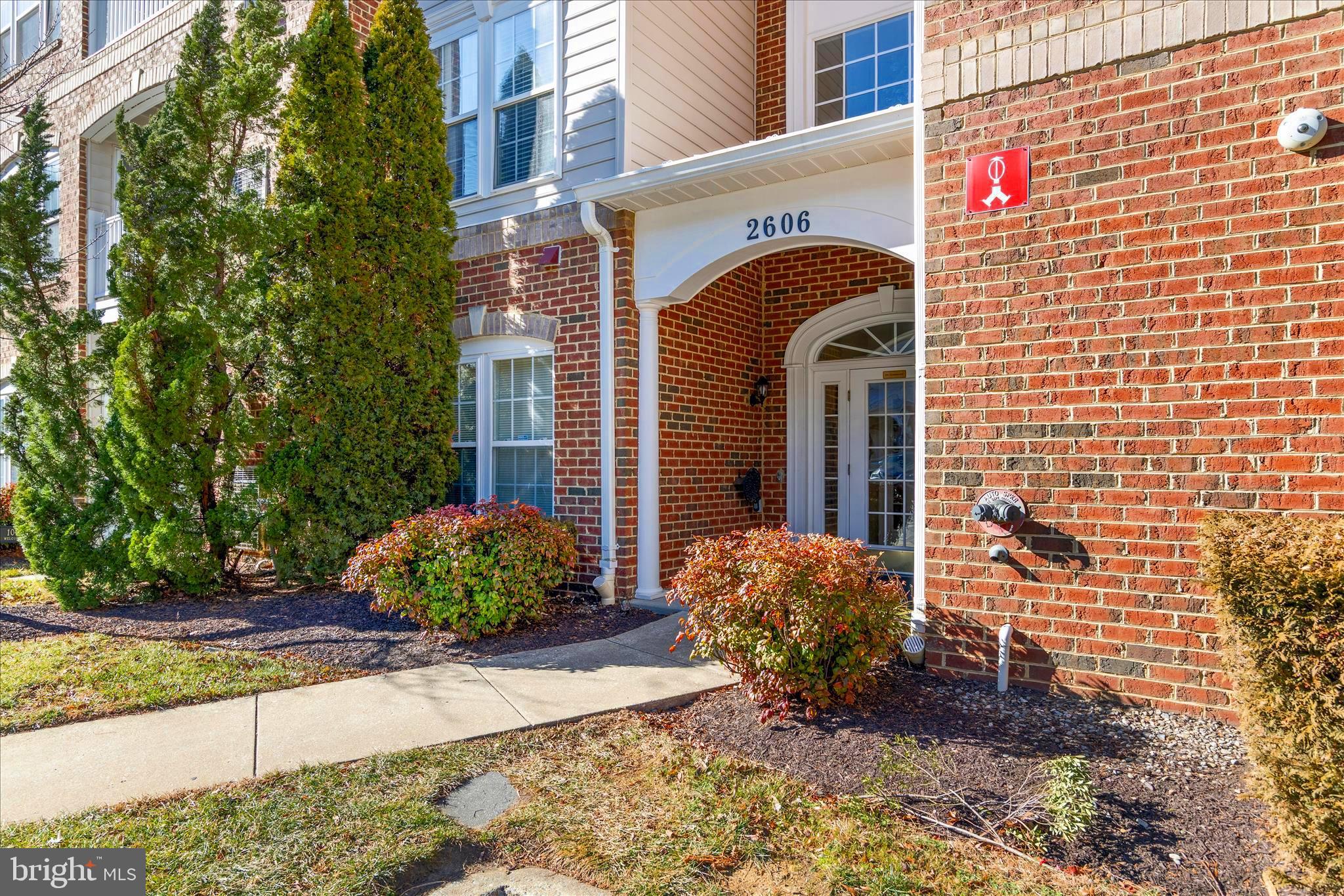 EDEN BROOK - Residential