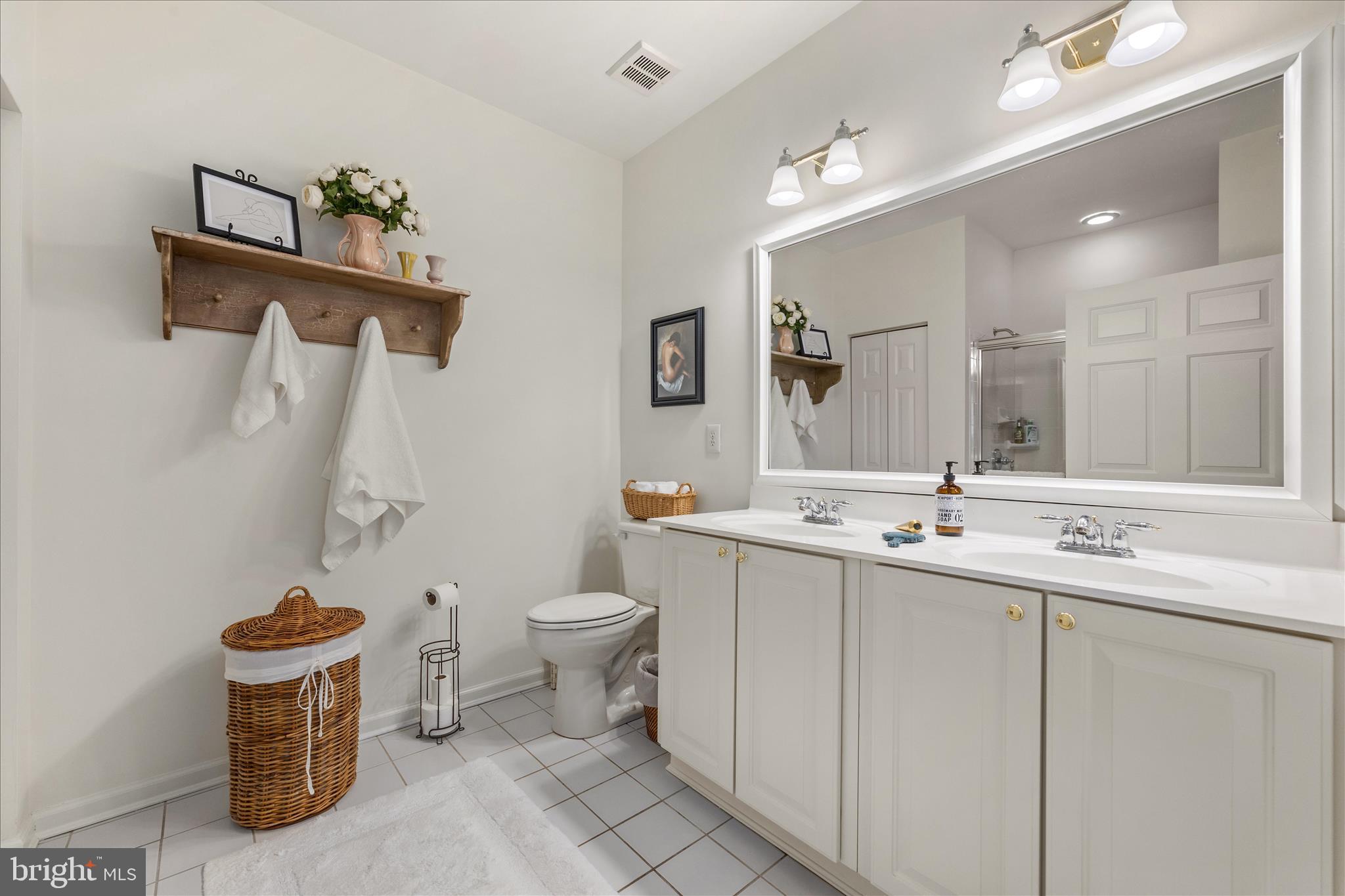 EDEN BROOK - Residential