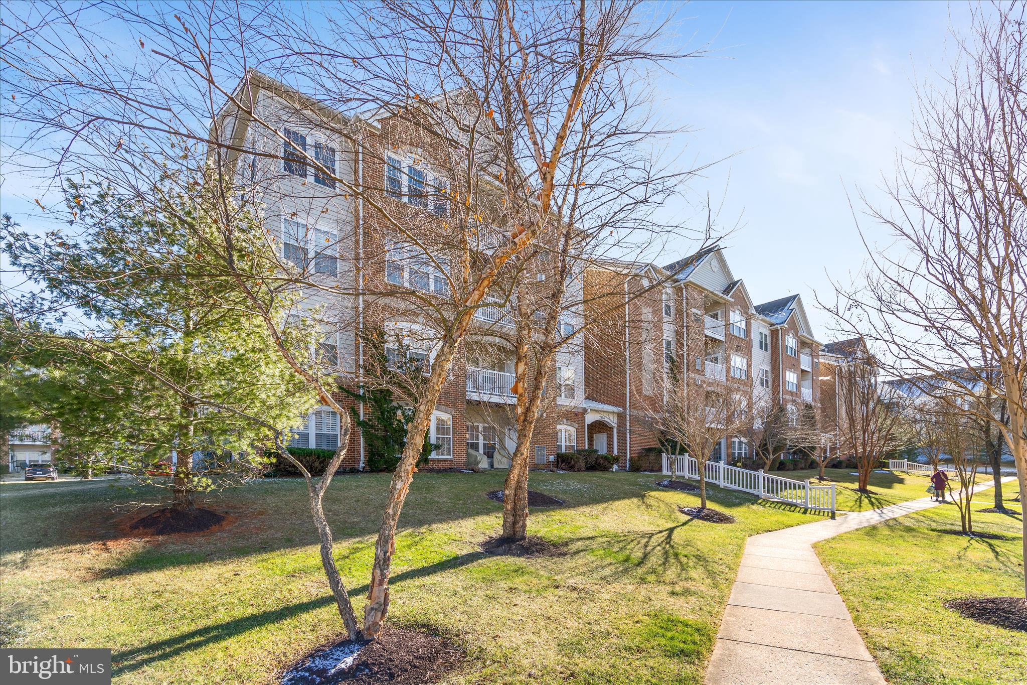 EDEN BROOK - Residential