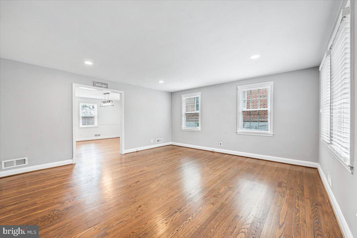 ACADEMY HEIGHTS - Residential