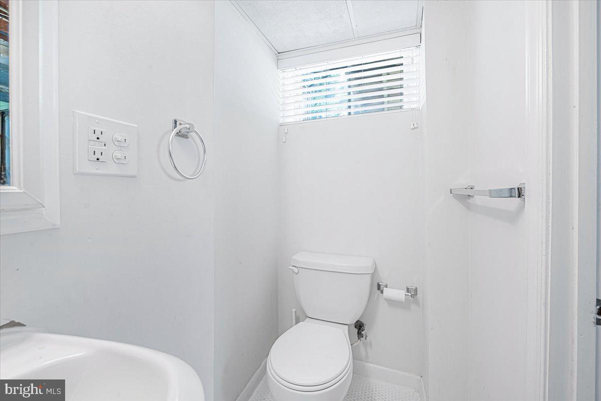 ACADEMY HEIGHTS - Residential