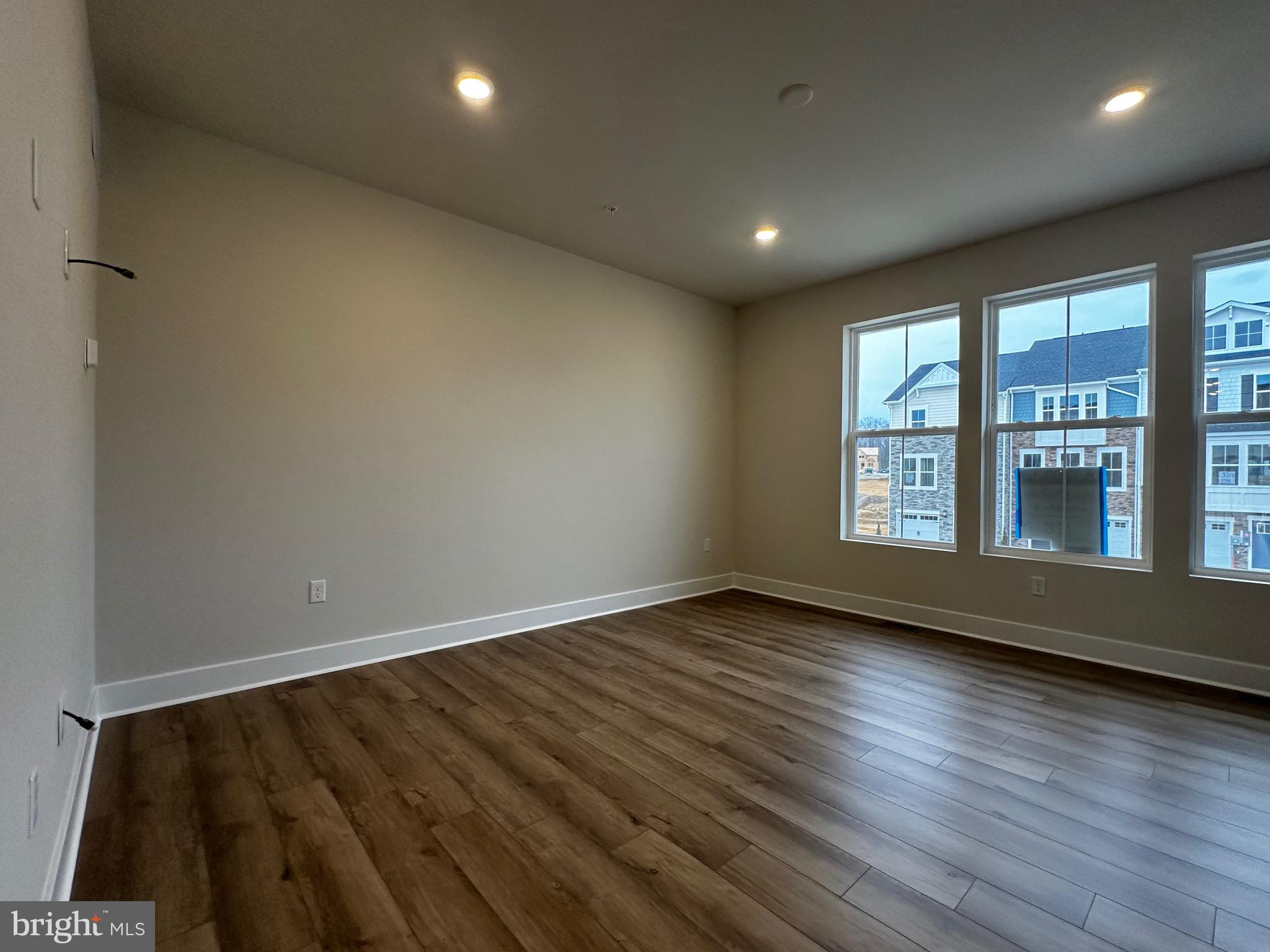 ST CHARLES - Residential