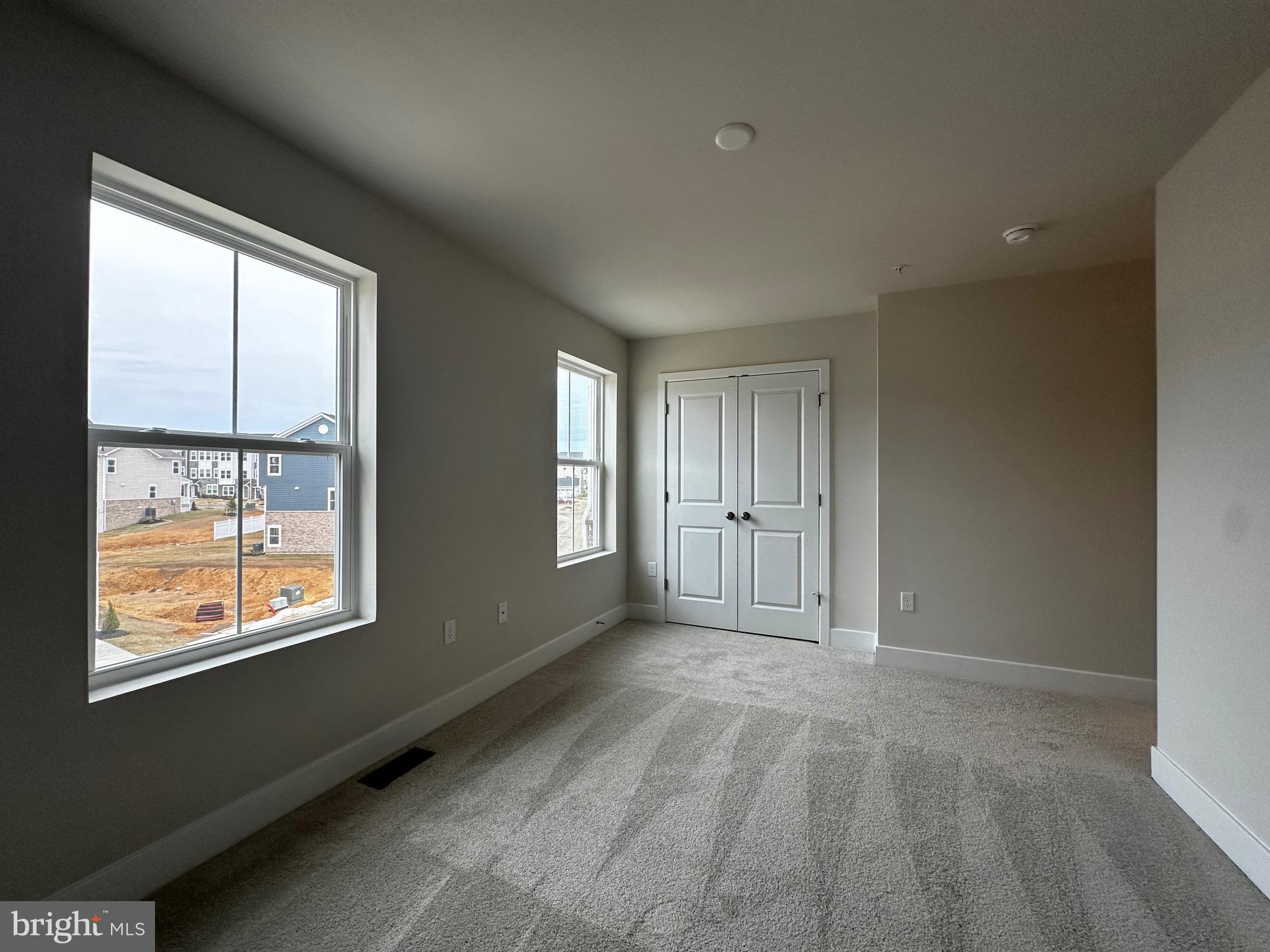 ST CHARLES - Residential