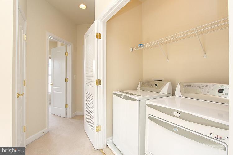 LANSDOWNE ON THE POTOMAC - Residential Lease