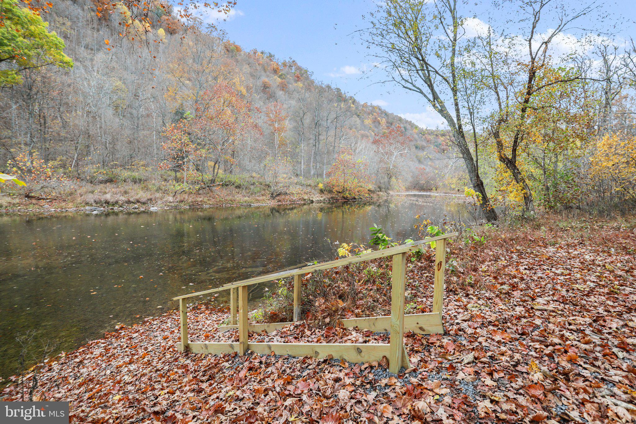 CACAPON RIVER VISTA - Residential
