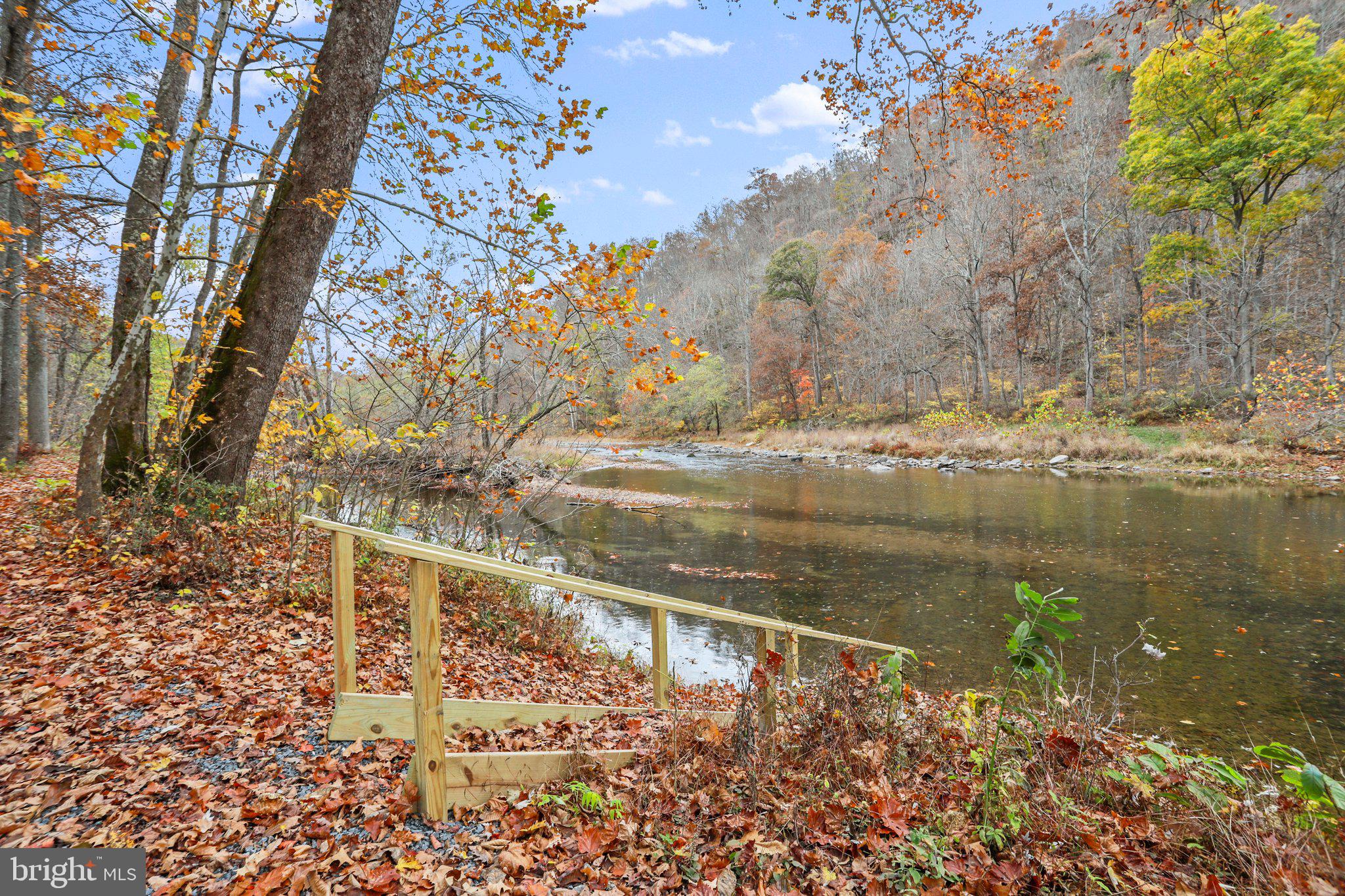 CACAPON RIVER VISTA - Residential