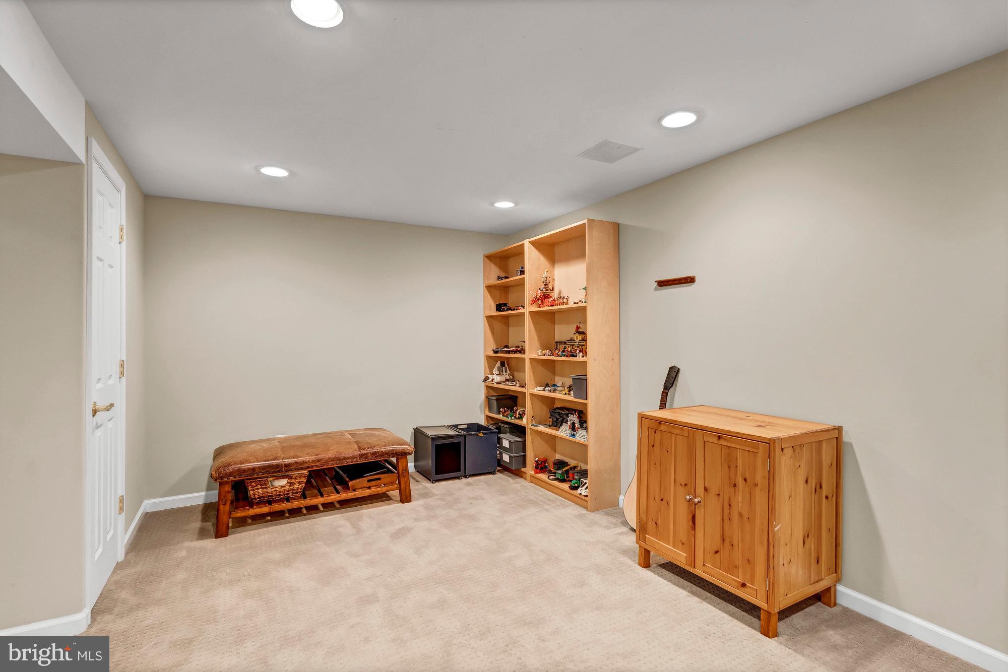 FOLKSTONE - Residential