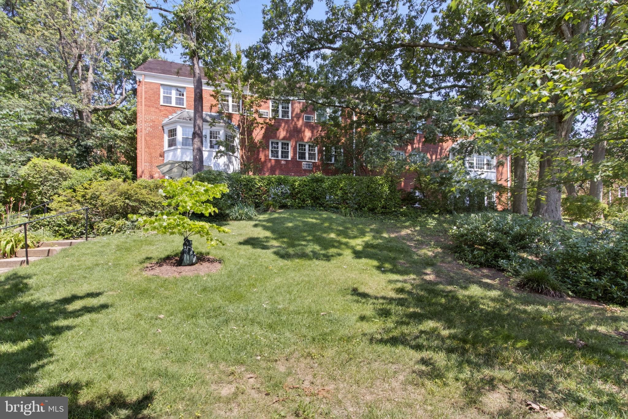 3221 VALLEY DRIVE 712