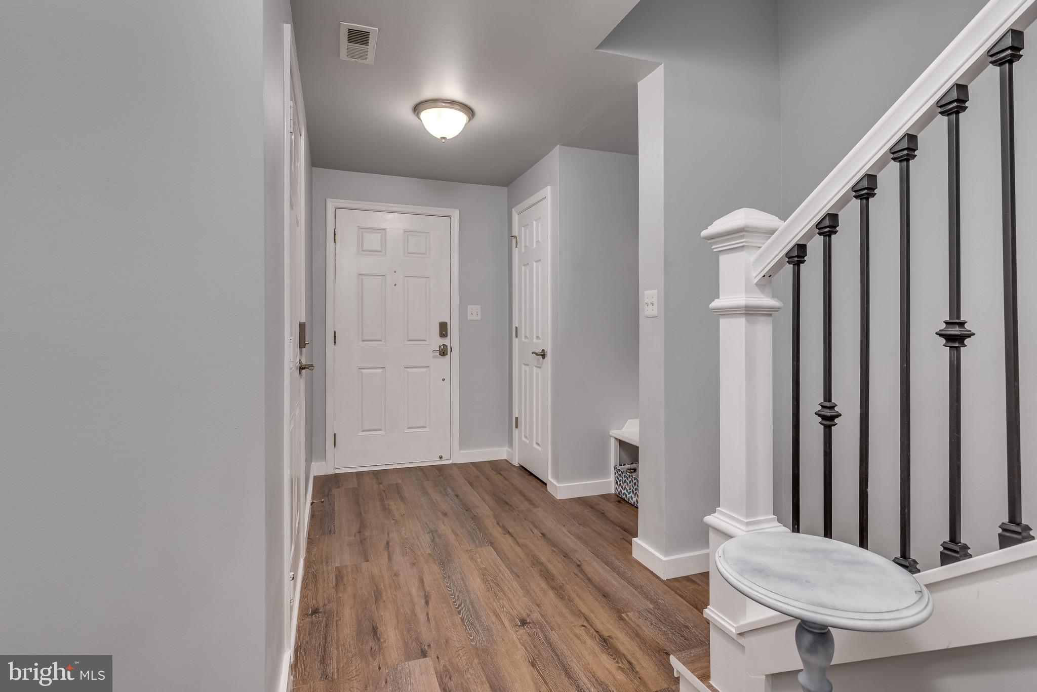 LAKELAND PLACE - Residential