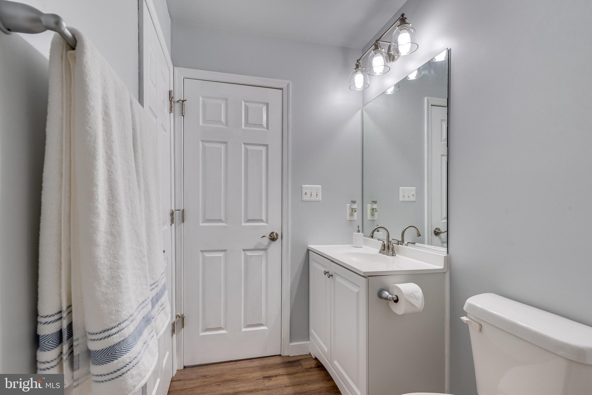 LAKELAND PLACE - Residential