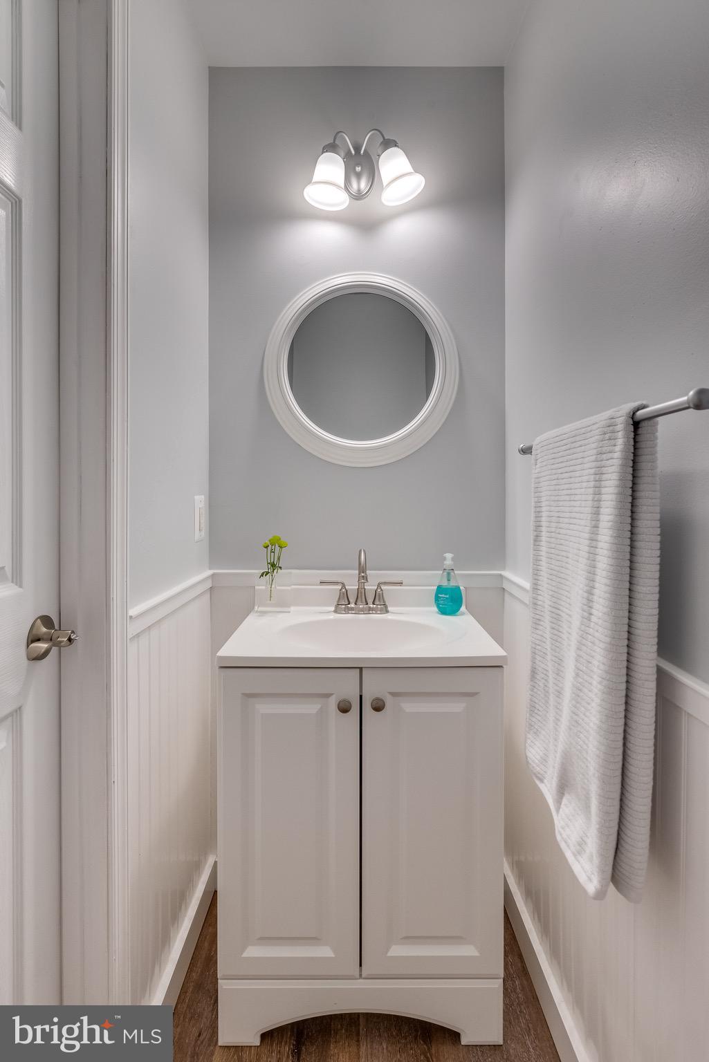 LAKELAND PLACE - Residential