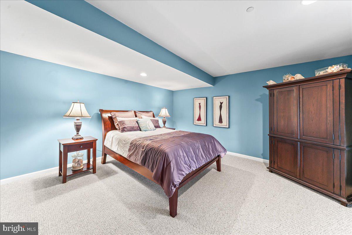 PICKERING GLEN - Residential