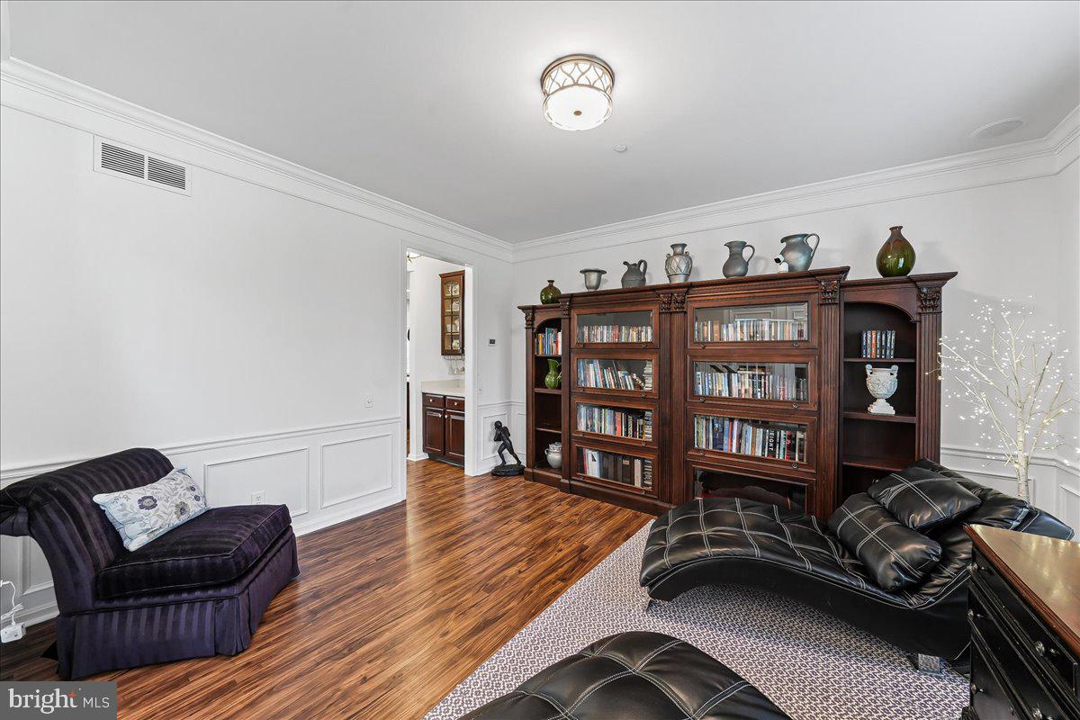 PICKERING GLEN - Residential