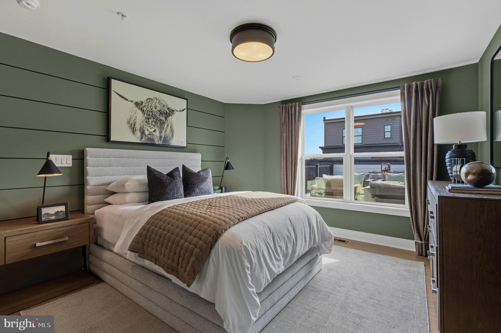 STRATHMORE VIEW - Residential