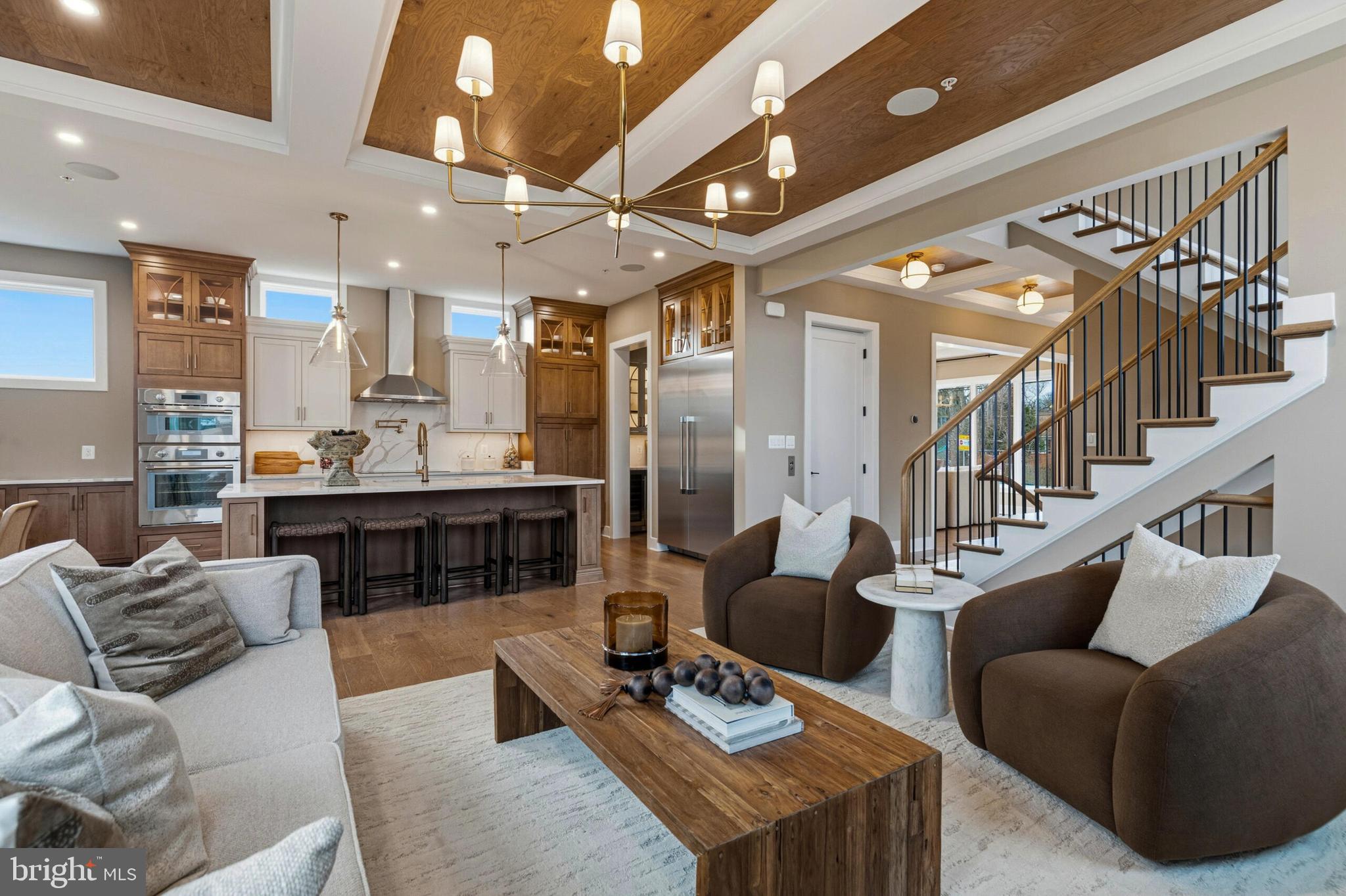 STRATHMORE VIEW - Residential