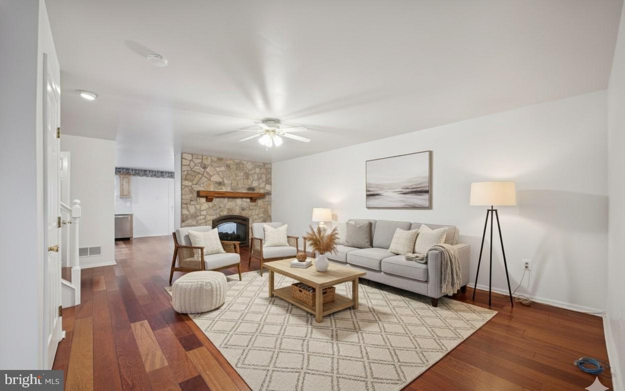 COLLEGE WOODS - Residential