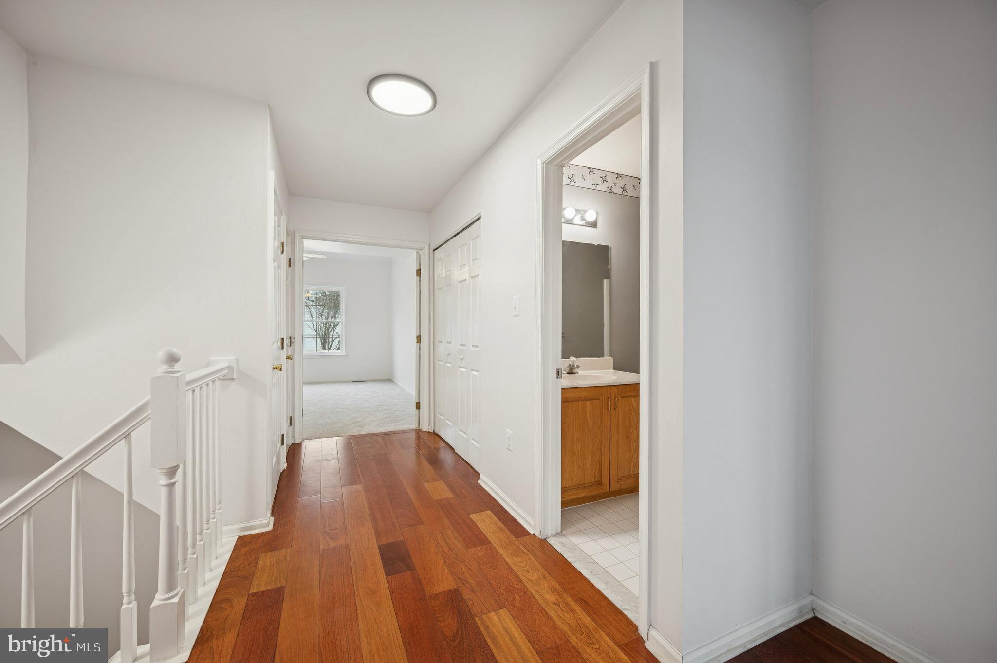 COLLEGE WOODS - Residential