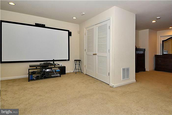 RIPPON LANDING - Residential