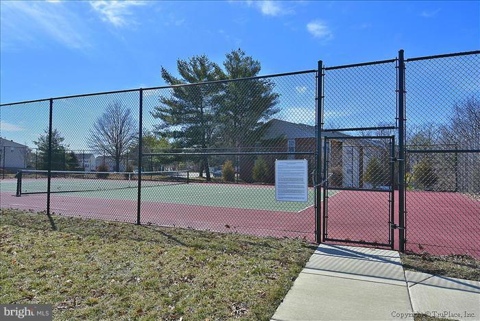 RIPPON LANDING - Residential