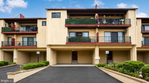 Condo For Sale - 18 Empire Drive<br/> EGG HARBOR TOWNSHIP, NJ 08234