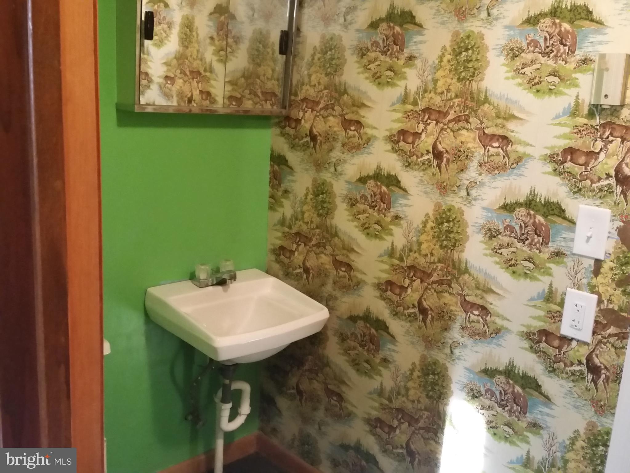 DETRICK ACRES - Residential