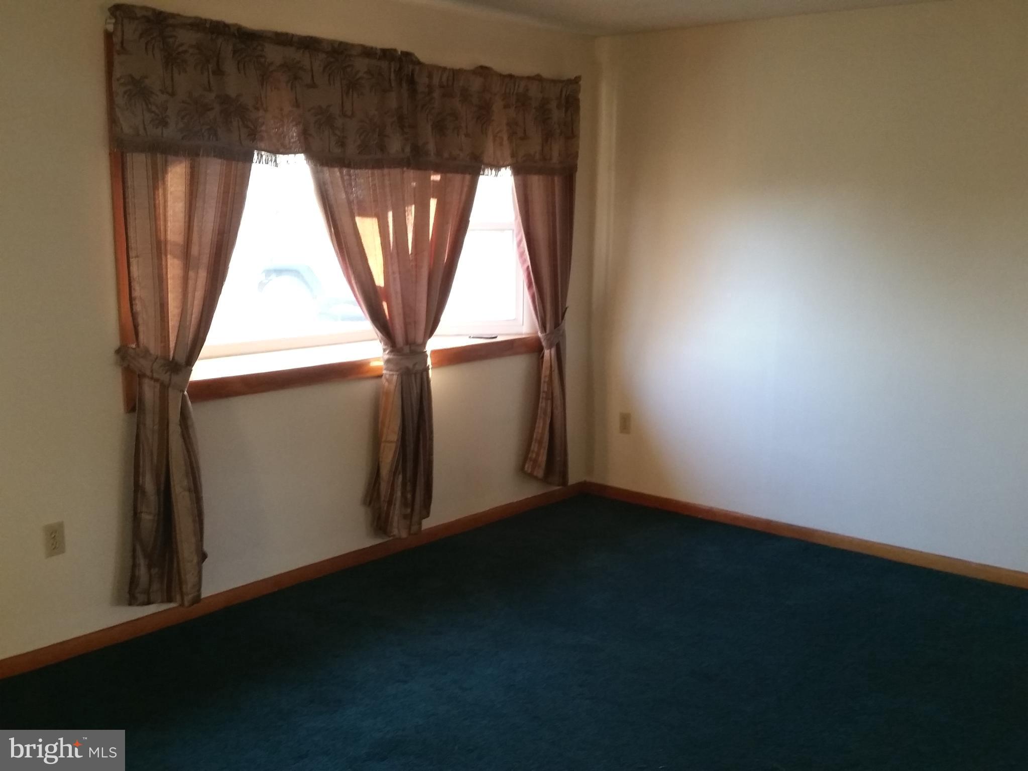 DETRICK ACRES - Residential