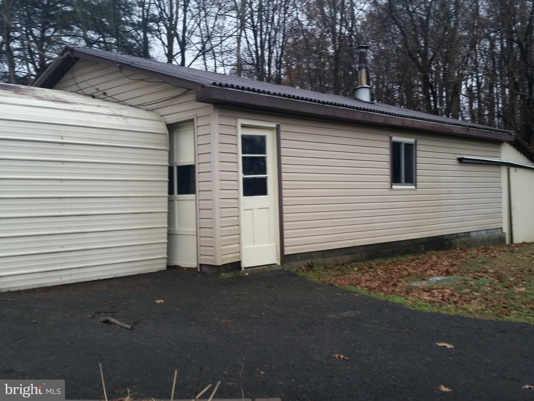 DETRICK ACRES - Residential