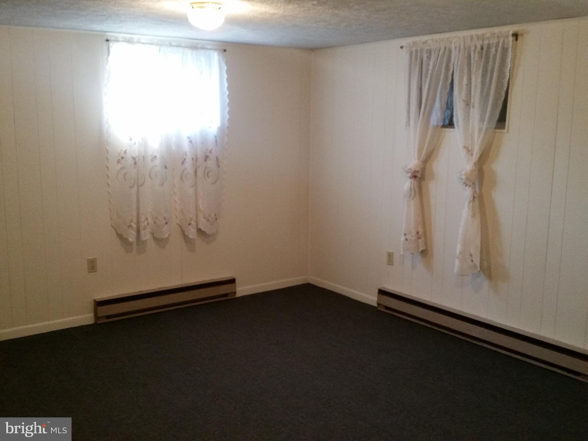 DETRICK ACRES - Residential