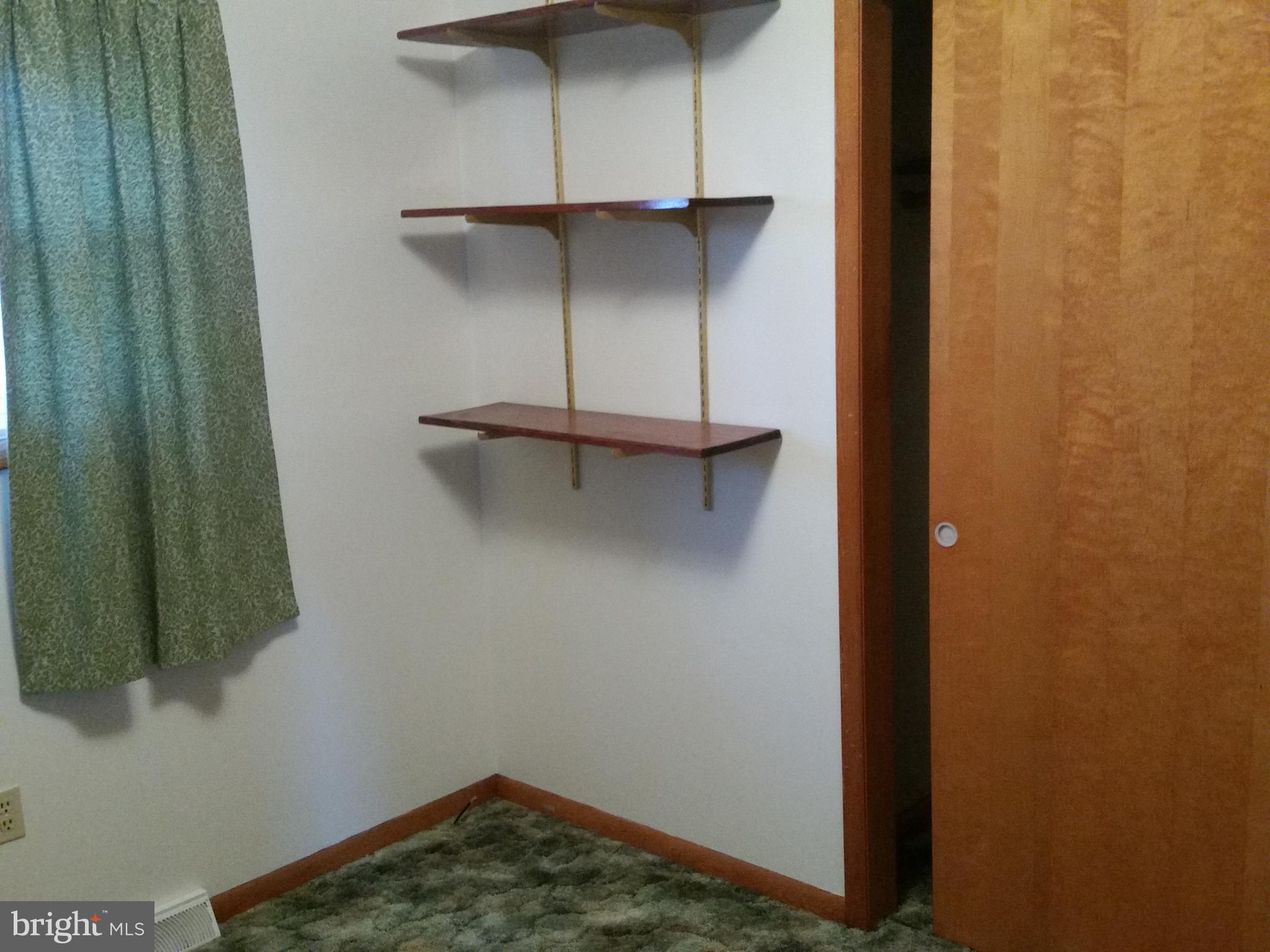 DETRICK ACRES - Residential