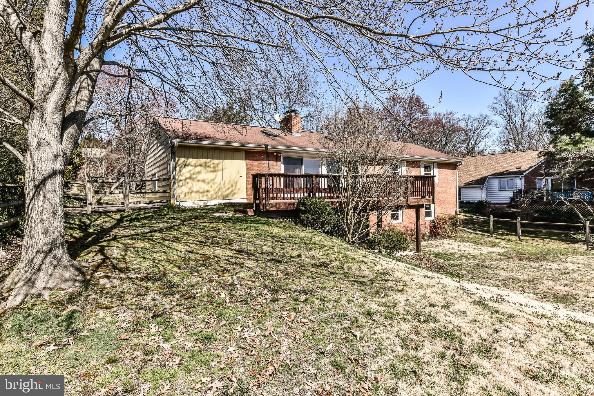 WEST SPRINGFIELD - Residential Lease