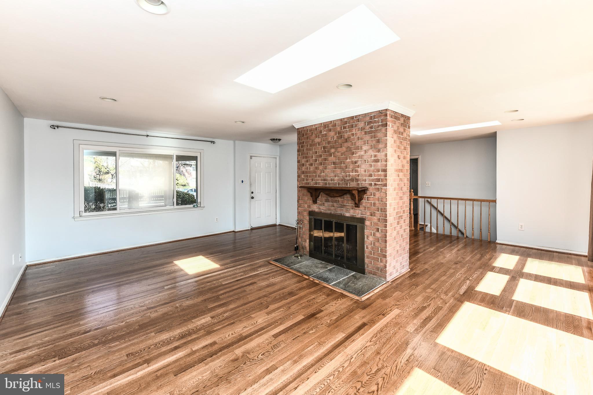 WEST SPRINGFIELD - Residential Lease