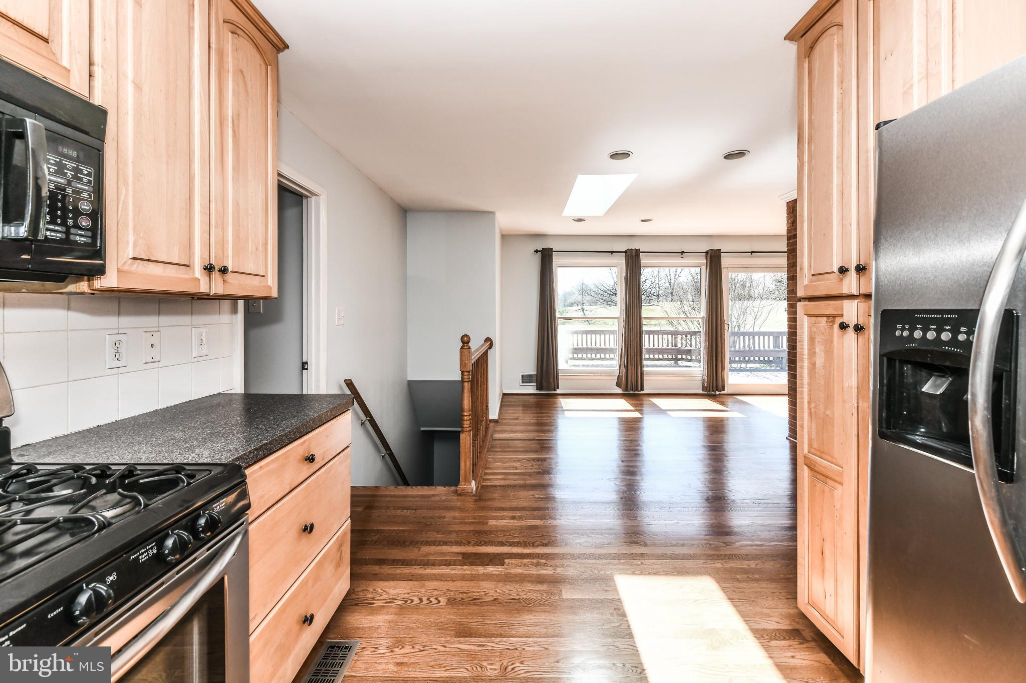 WEST SPRINGFIELD - Residential Lease