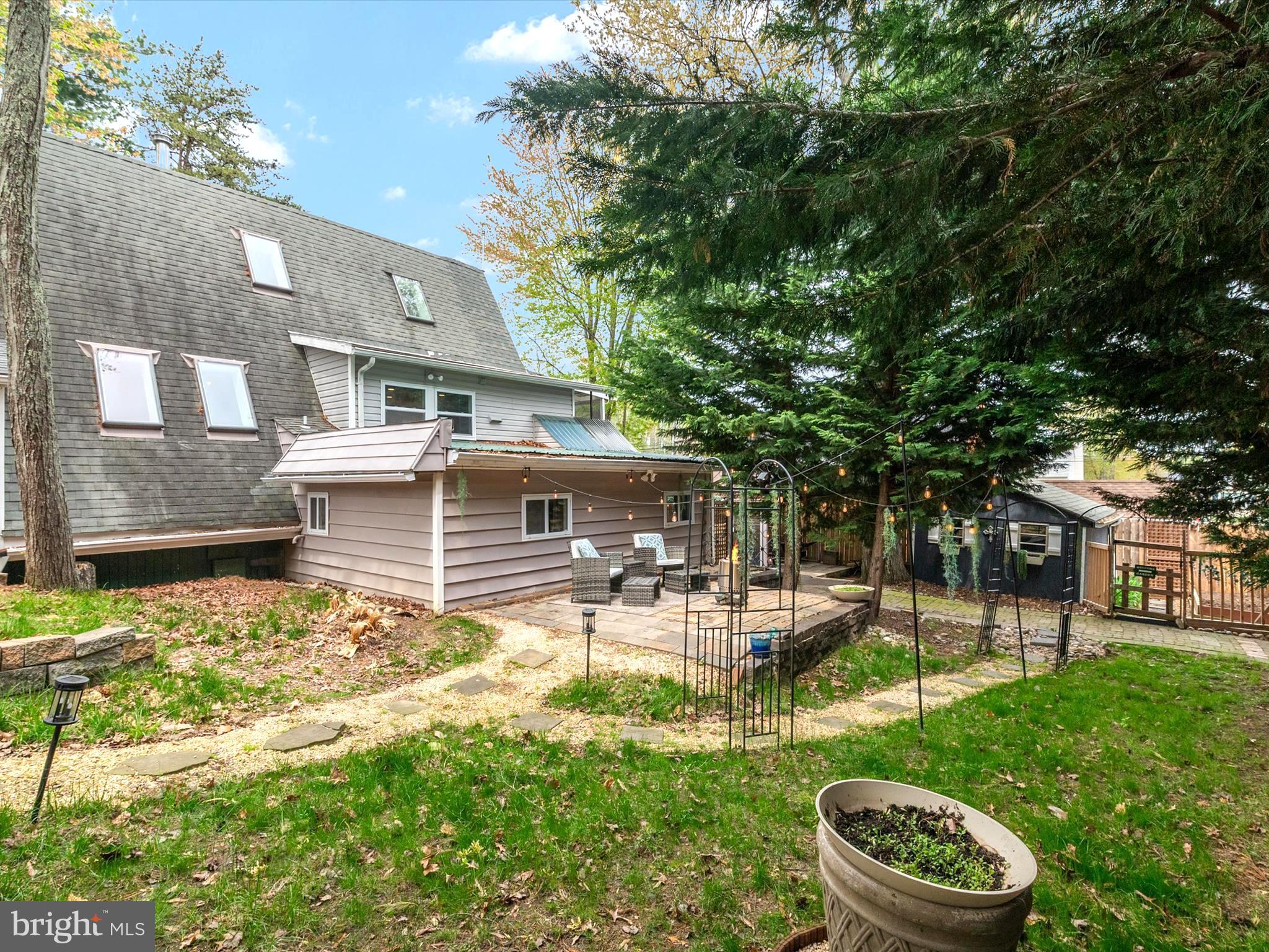 SELBY ON THE BAY - Residential