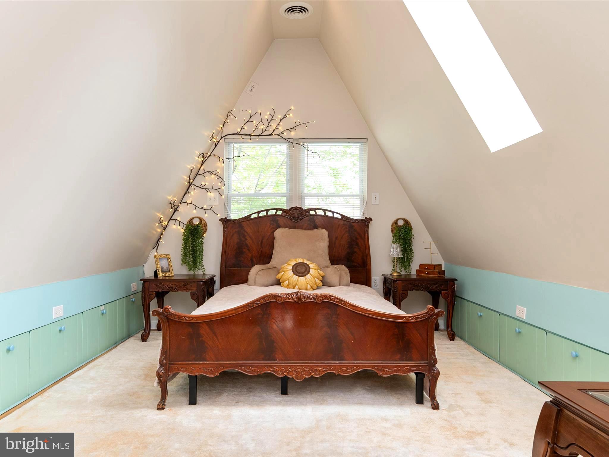 SELBY ON THE BAY - Residential