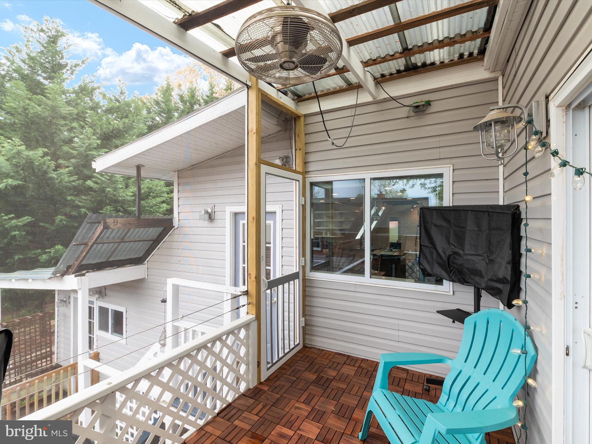 SELBY ON THE BAY - Residential