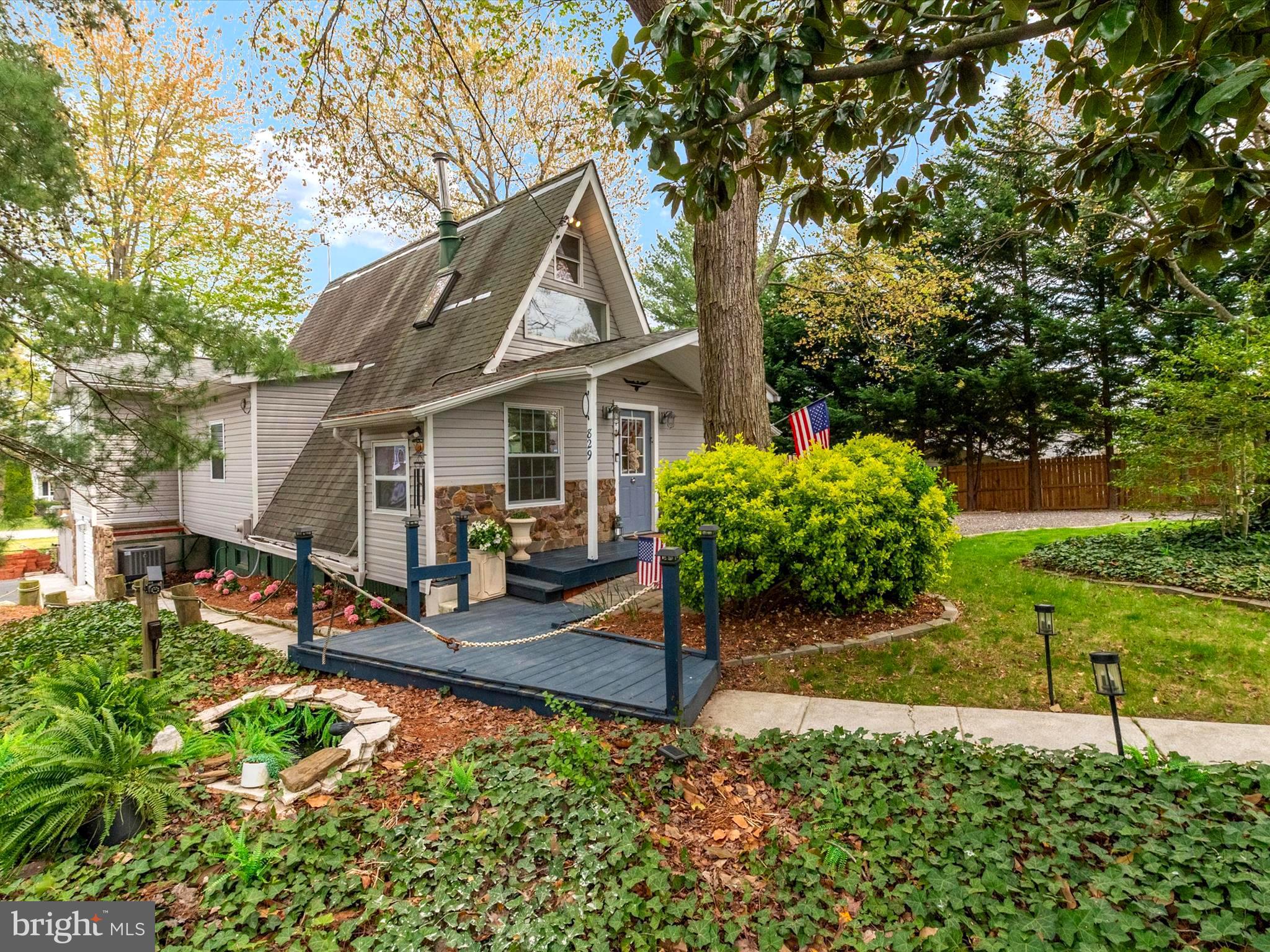 SELBY ON THE BAY - Residential