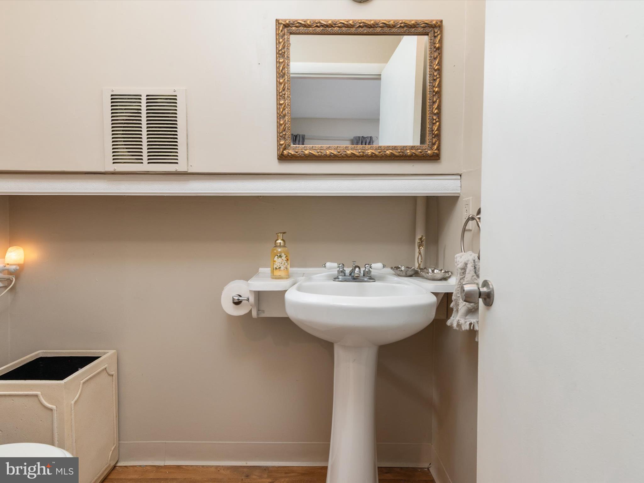 SELBY ON THE BAY - Residential