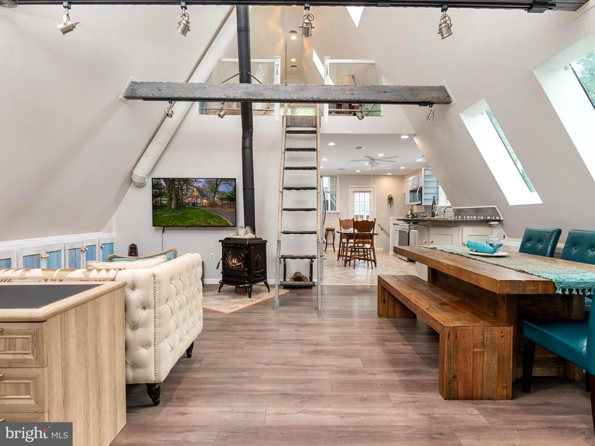 SELBY ON THE BAY - Residential