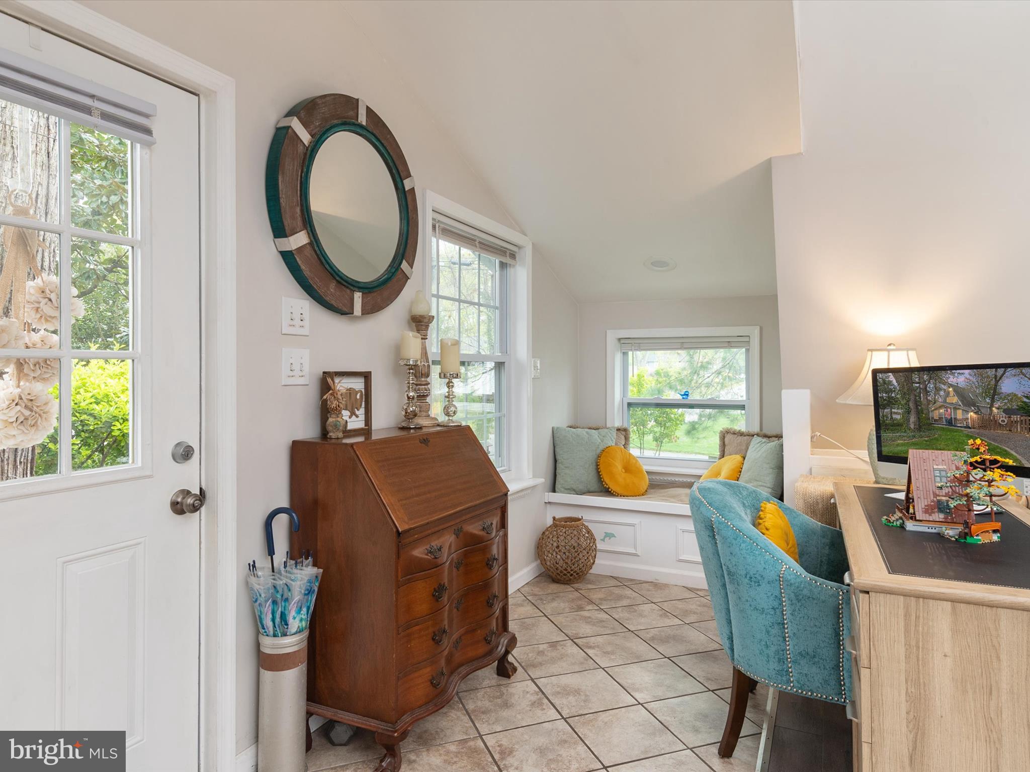 SELBY ON THE BAY - Residential