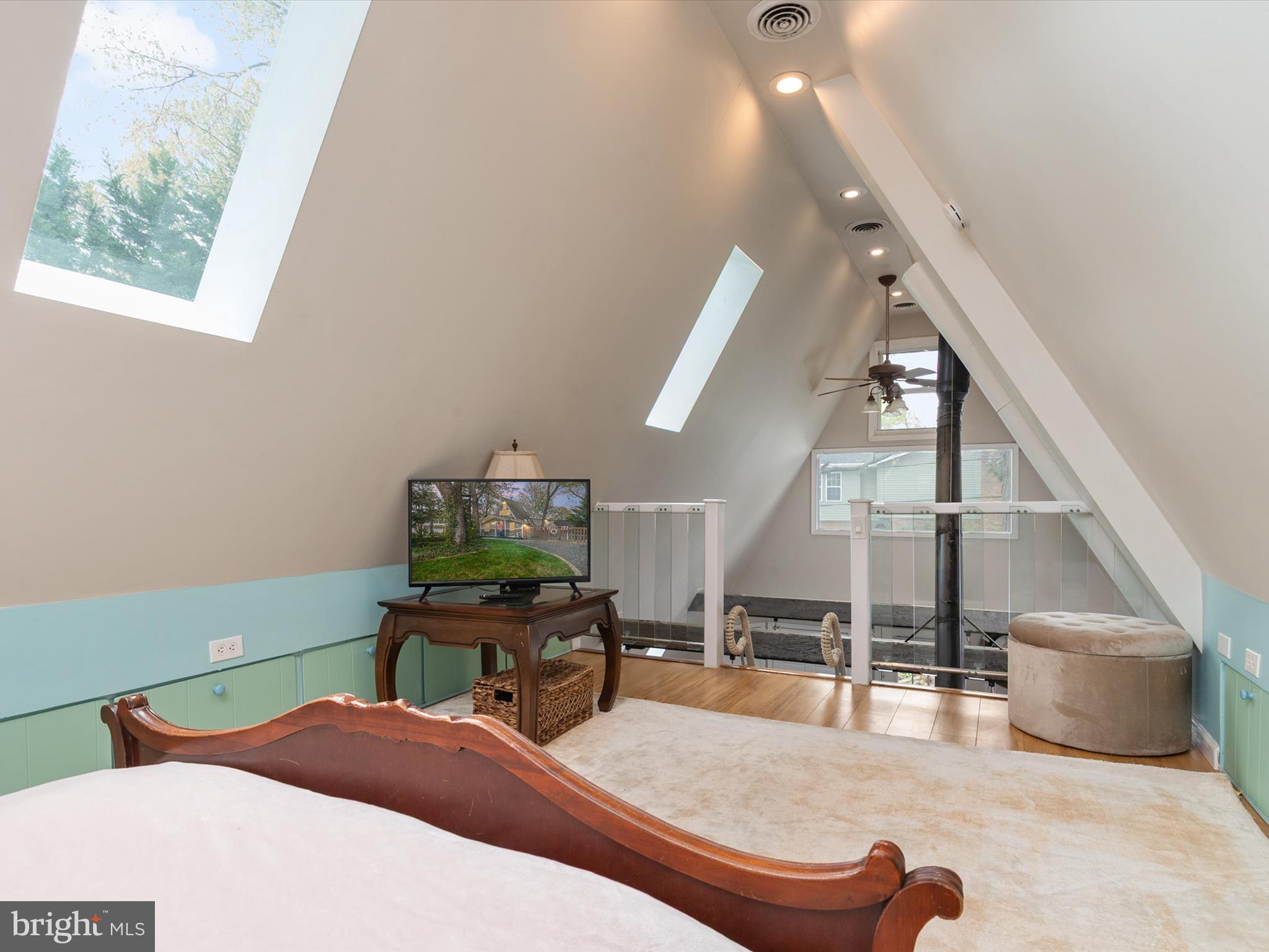 SELBY ON THE BAY - Residential