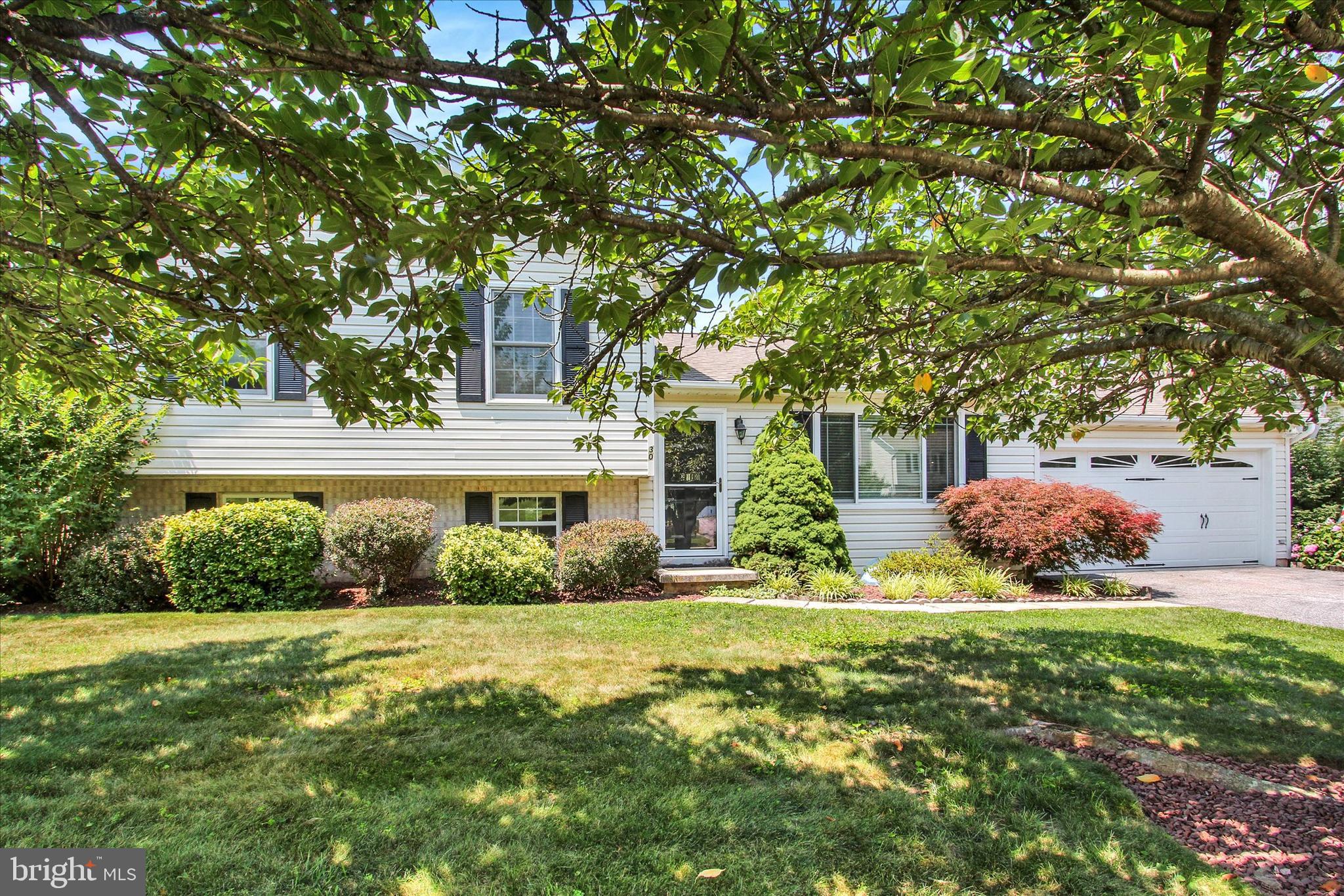 30 GARDENIA DRIVE