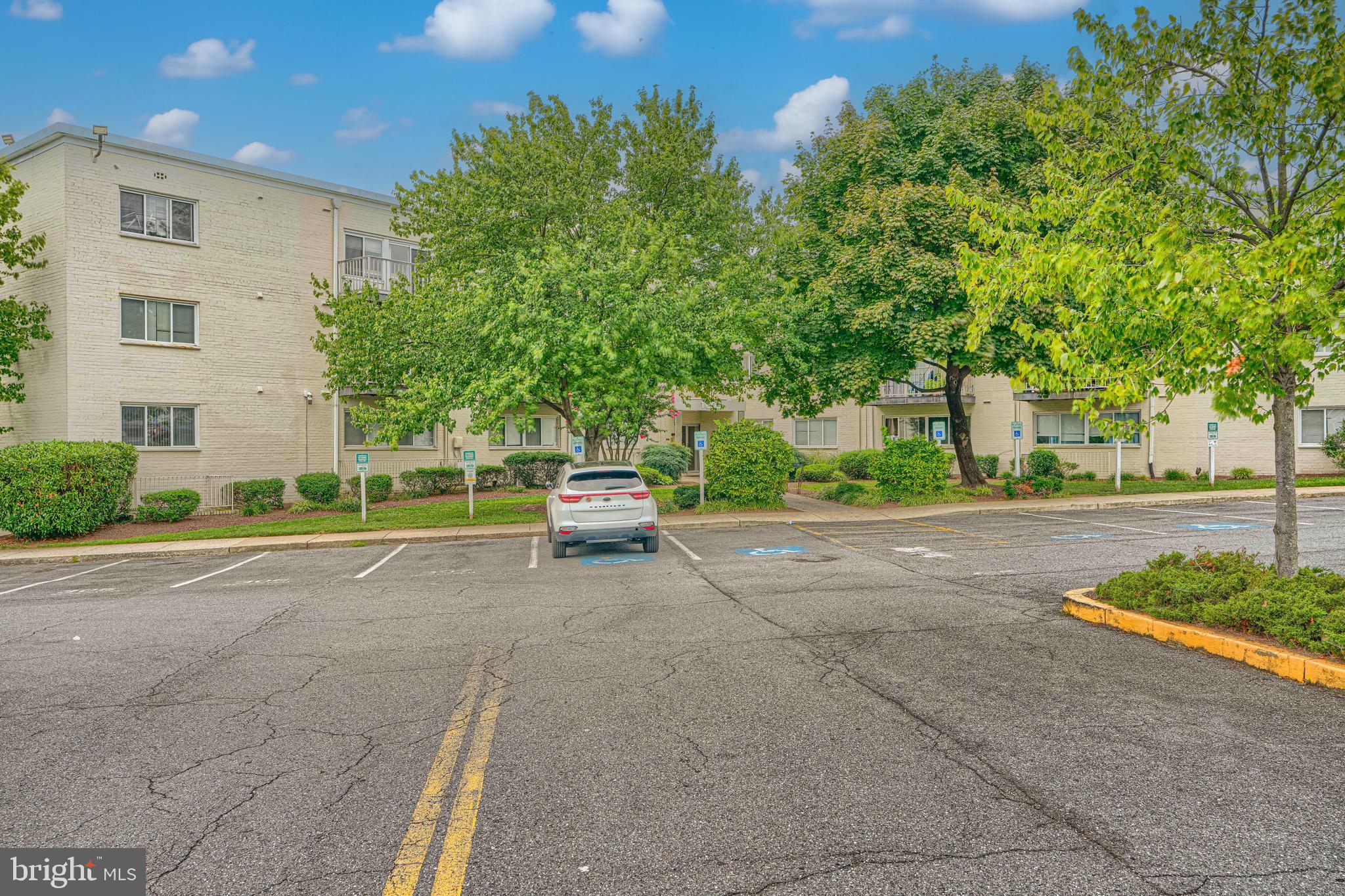 1005 CHILLUM ROAD 302