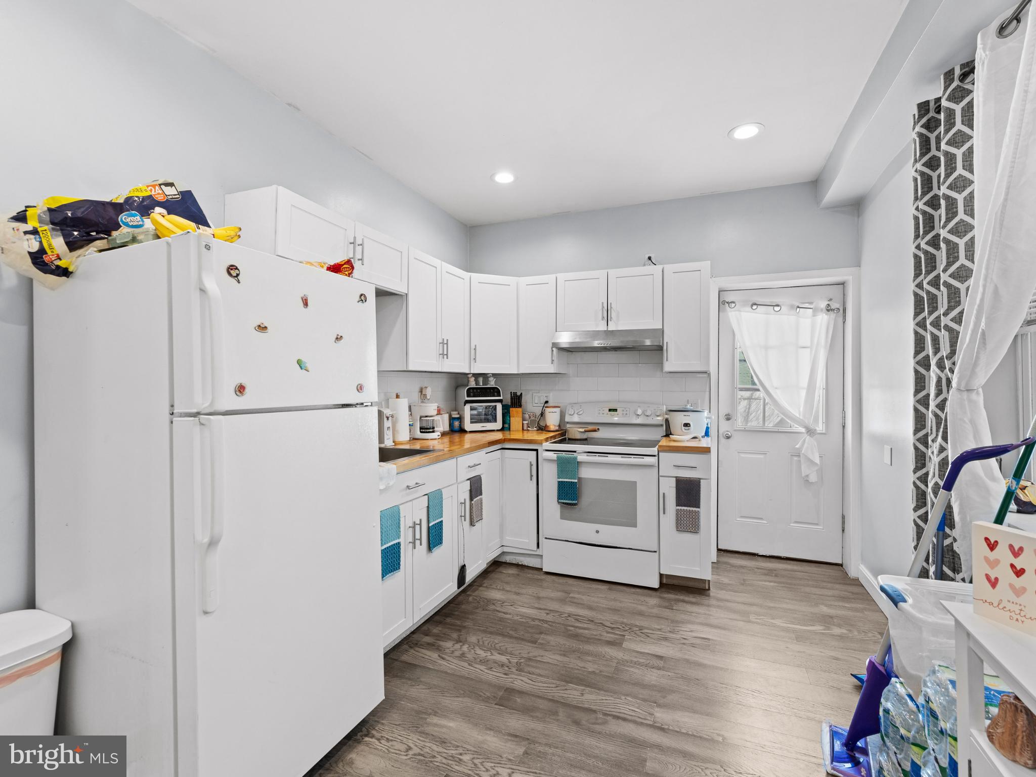 KENSINGTON - Residential