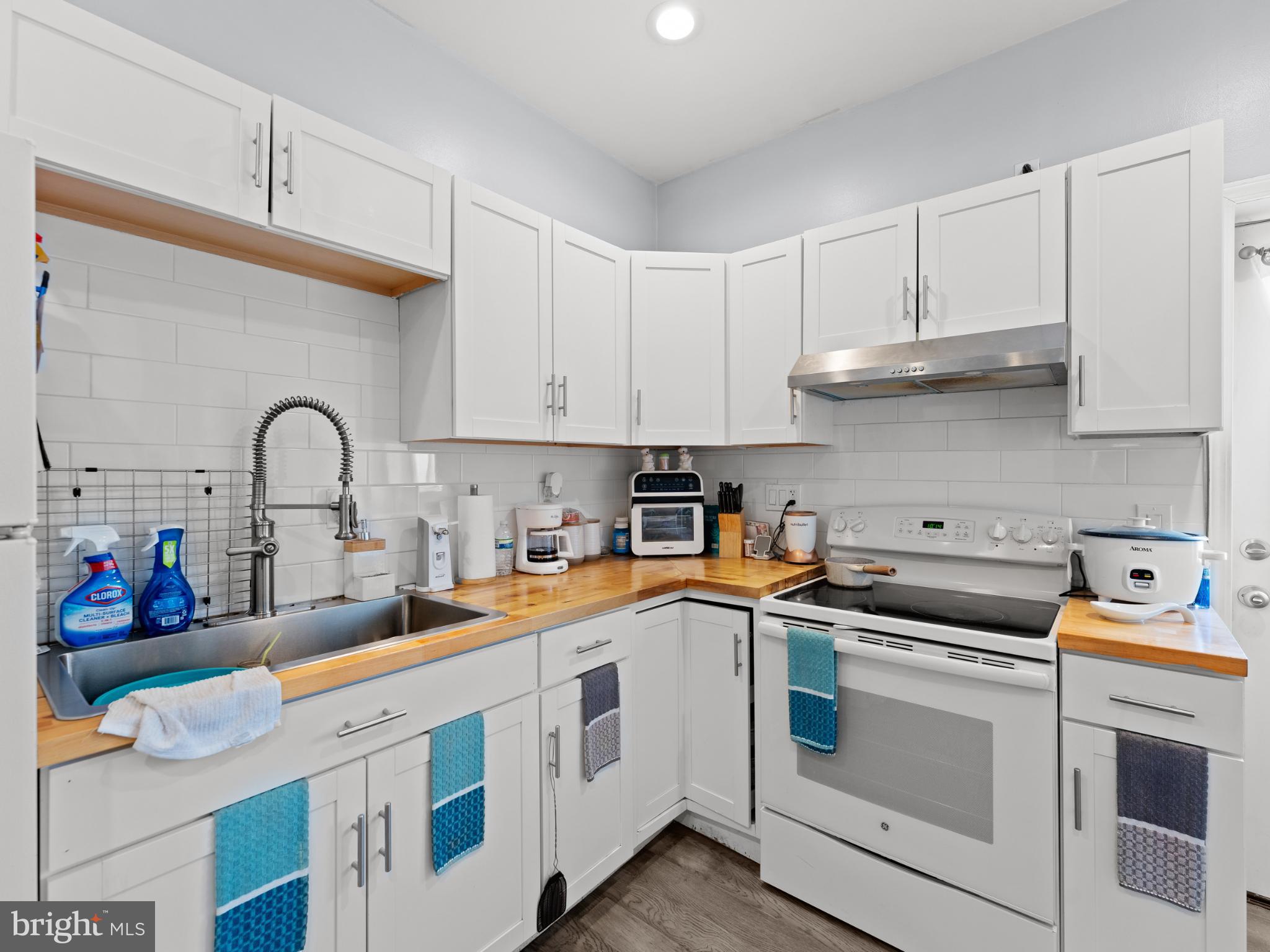 KENSINGTON - Residential