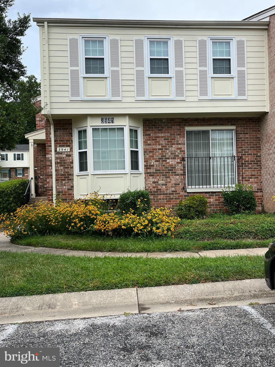 GEORGIAN COLONIES - Residential Lease