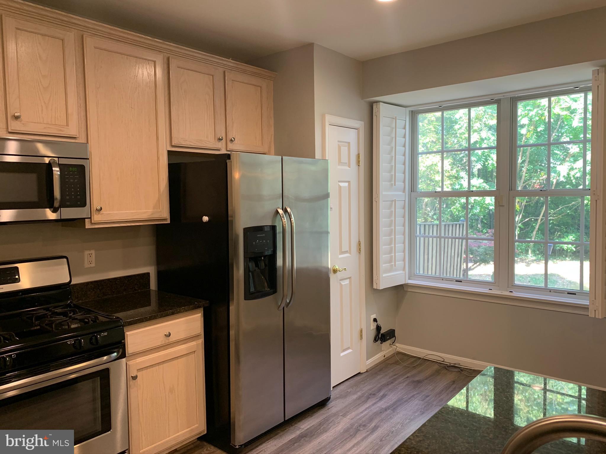 GOVERNORS GROVE - Residential Lease