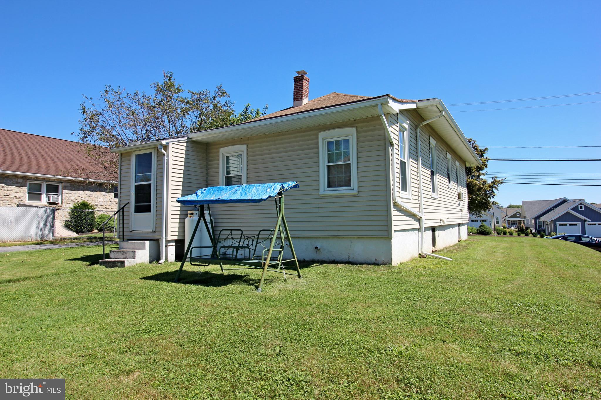 NEW HOLLAND BOROUGH - Residential