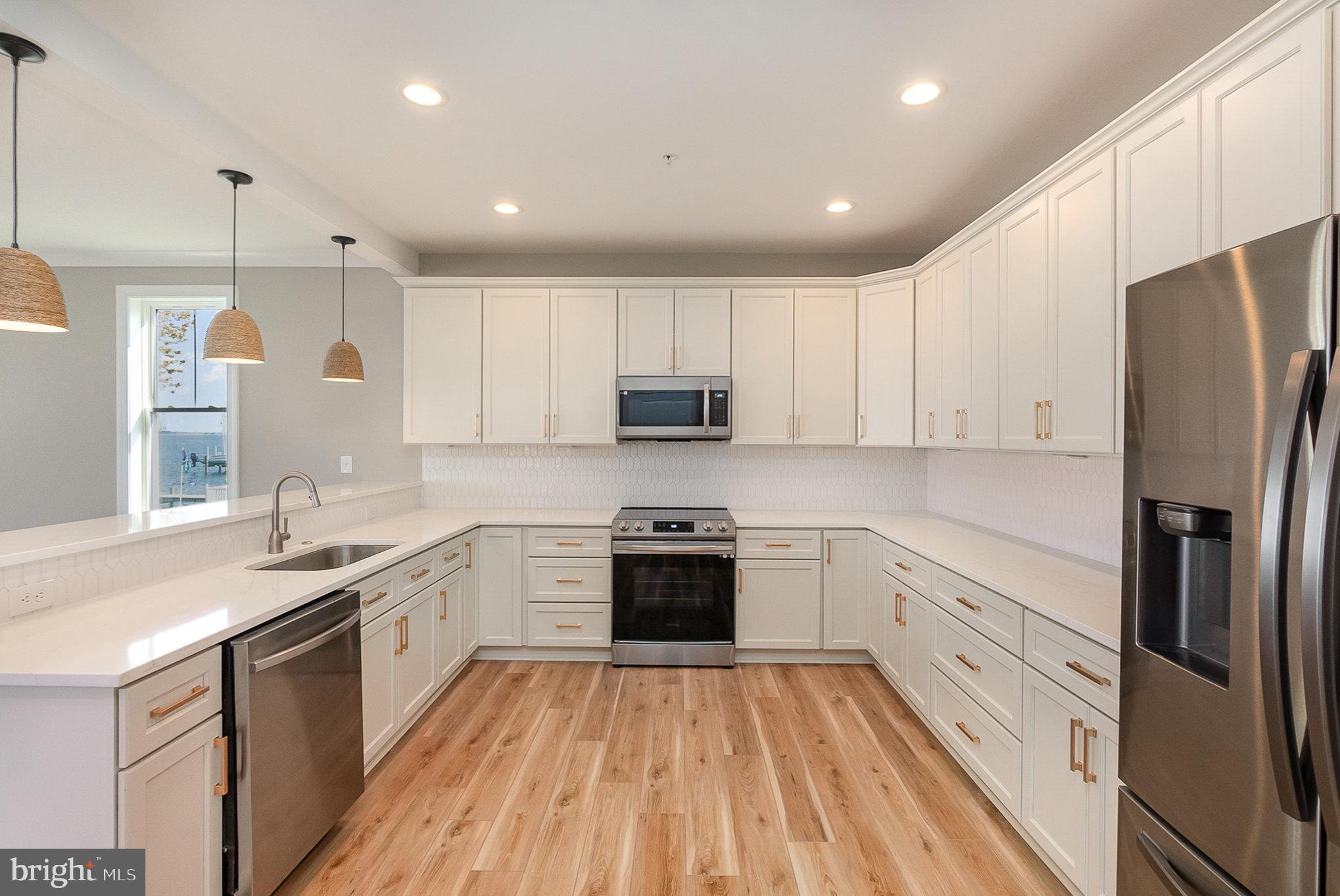 SPARROWS POINT - Residential