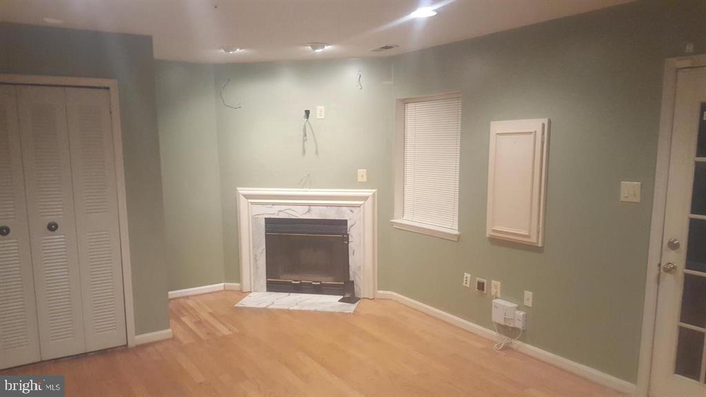 FOUNDERS WOODS PLAT 2 - Residential Lease